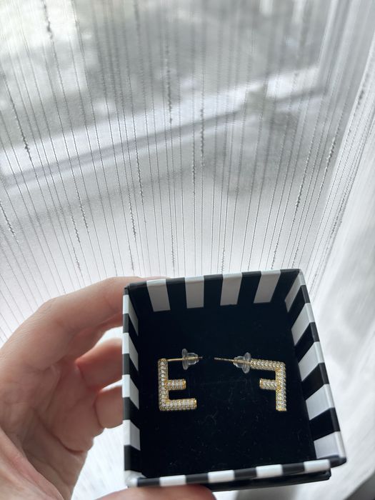 Cercei “F” F ENDI cristale