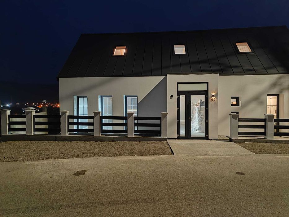Spatiu comercial  de inchiriat, cu vad format