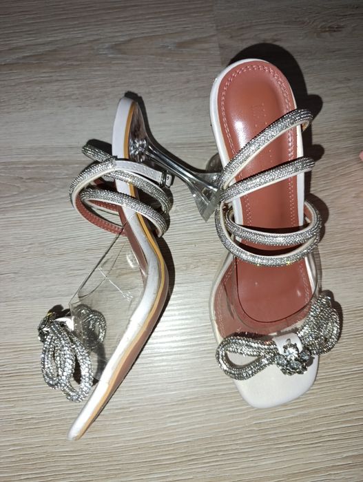 Женские туфли вечерние