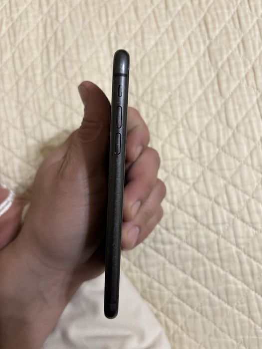 Айфон 11 сатылады 64гб