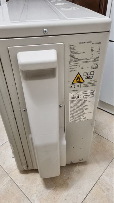 Климатик Fujitsu