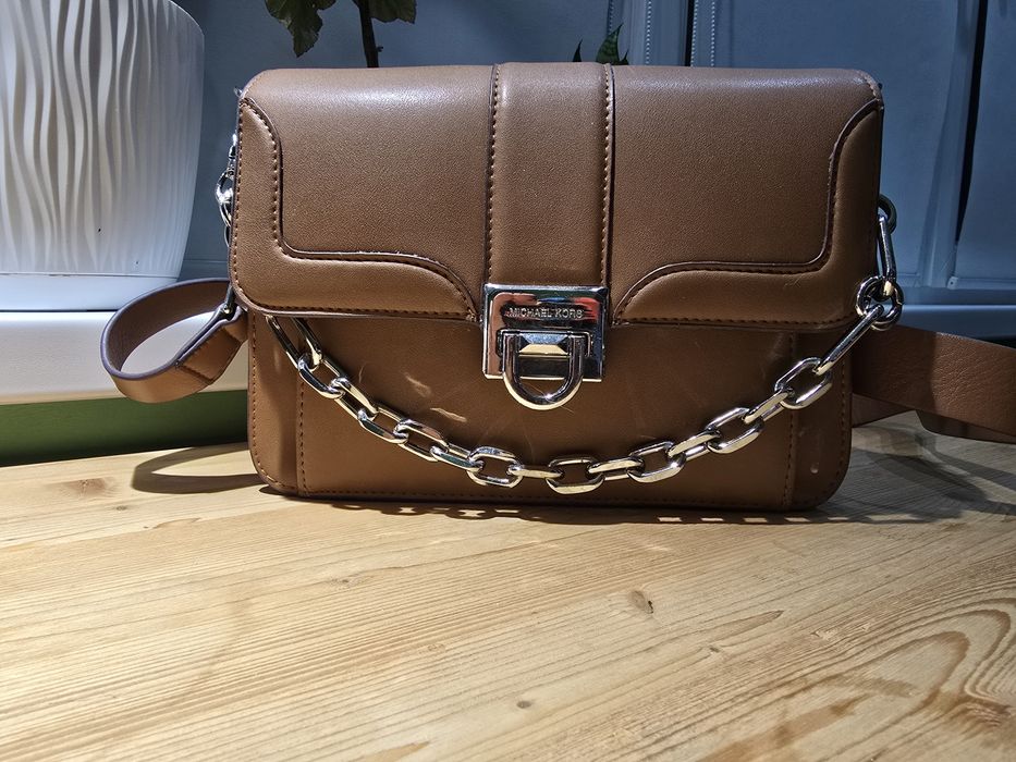 Продам сумочку кросс-боди