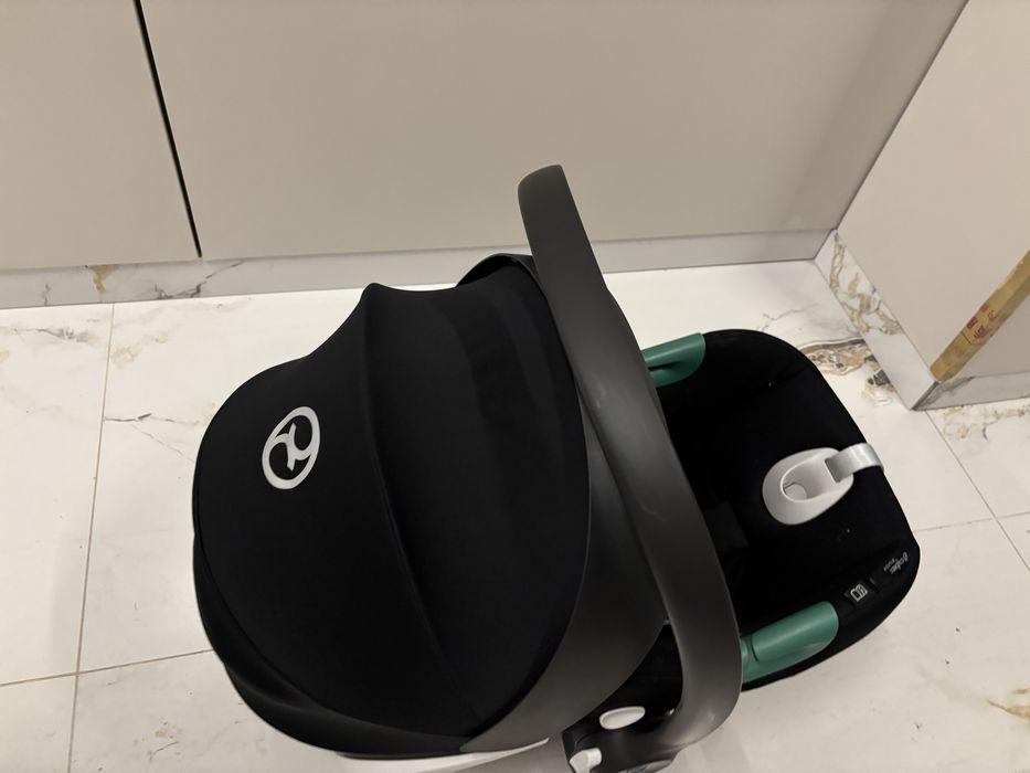 Автокресло для малышей