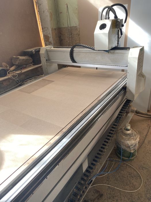 Фрезерный  станок Чпу продается