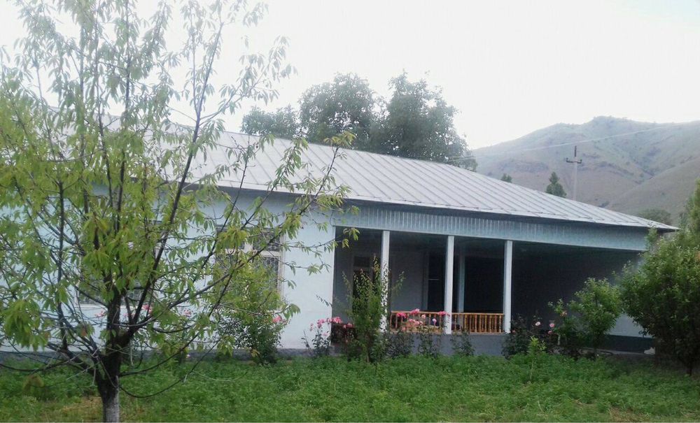 Xumsonda Dacha sotiladi srochna