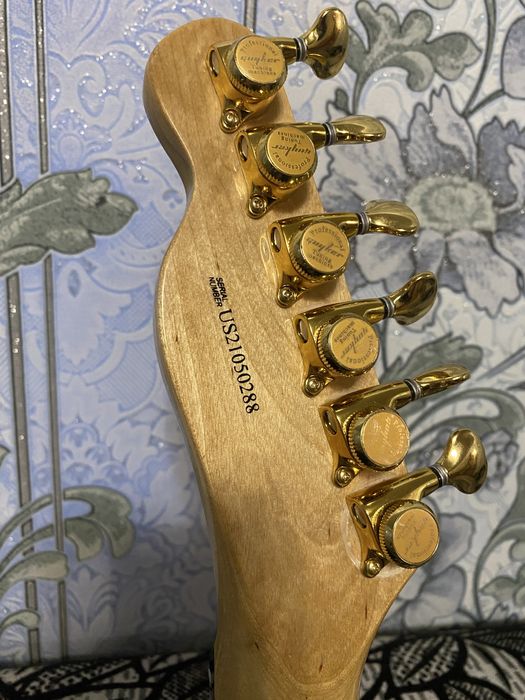 Продаю электрогитару