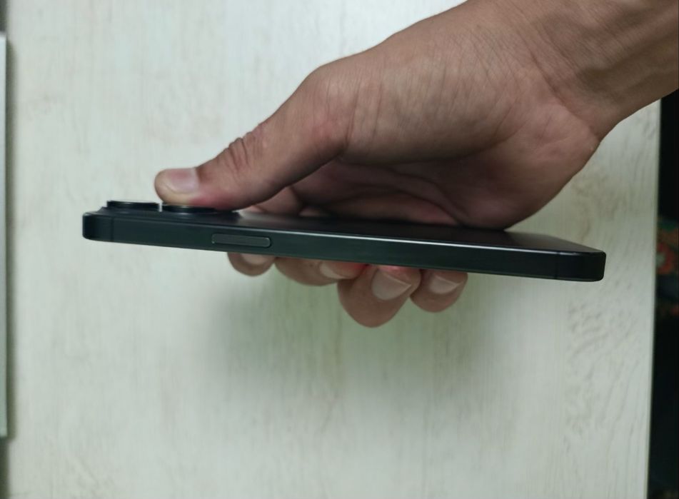 Iphone 15 pro max 256/90%