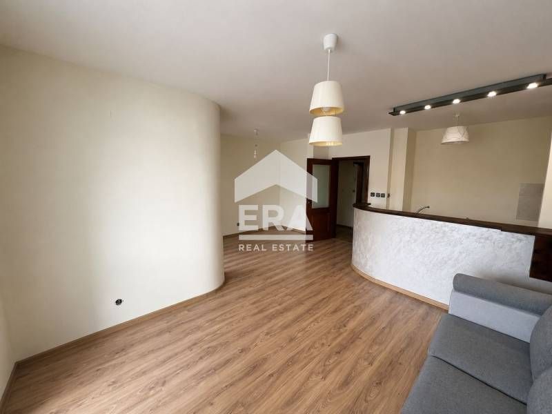 Дава се под наем Двустаен апартамент в София, Гео Милев - 52 кв.м за 498.27 € - Снимка #2