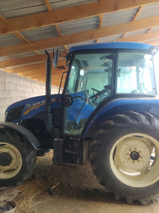 Трактор нев холанд ТТ4--80 сотилади срочно