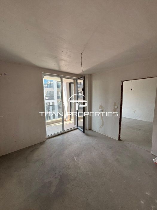 Продава се Двустаен апартамент в Бургас, Славейков - 65 кв.м за 2062 €/кв.м - Снимка #2