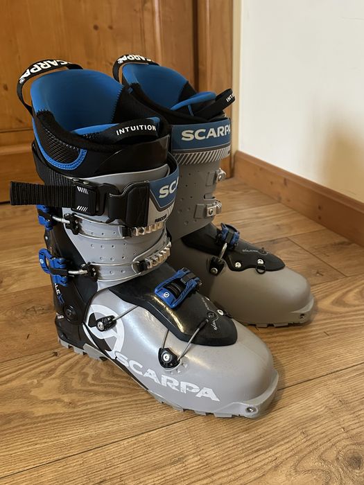 Clapari schi de tură Scarpa Maestrale XT 29.5
