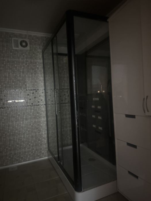 Продается двери буот 20 000 тг срочно