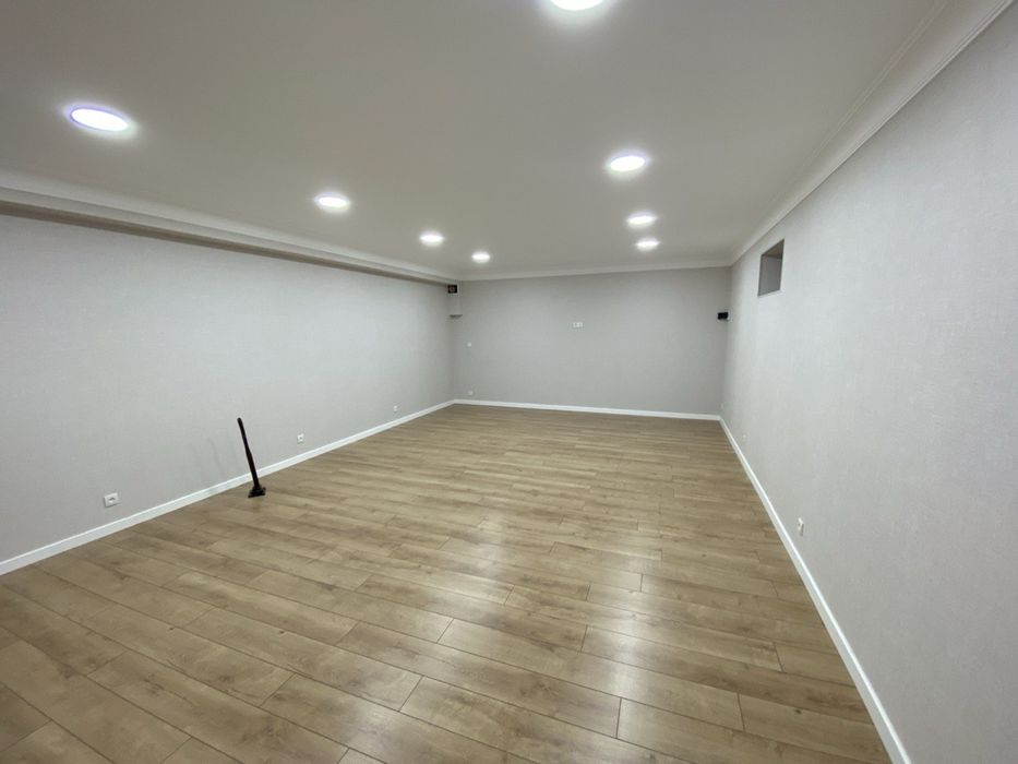 Тузель, евродом 3 уровня, 5 комнат, ор-р 40лет,  Арка.