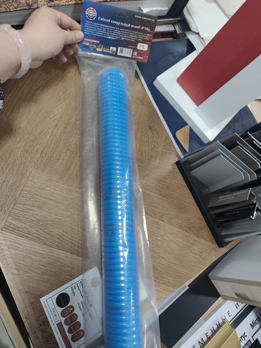 Гибкий спиральный шланг