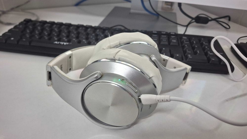 Наушники беспроводные