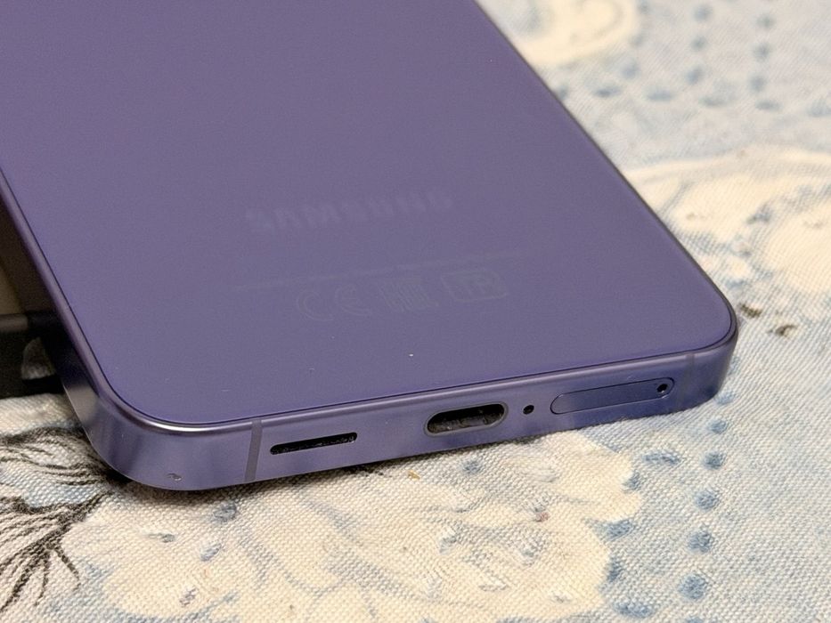 Продам Samsung S24 256gb идеал