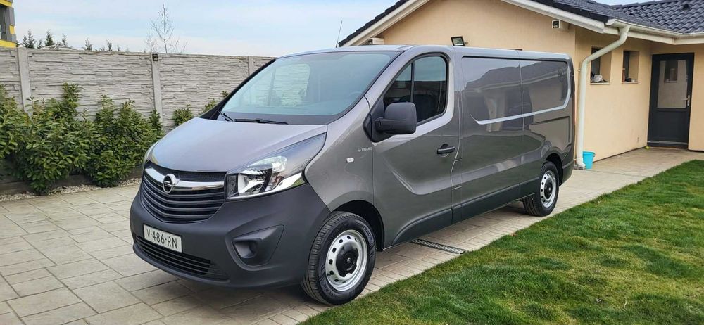 Opel Vivaro Model Extra Lung Euro 6