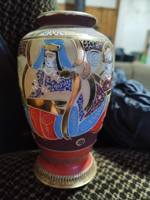 Японски вази ръчно рисувани