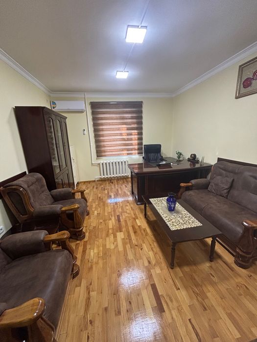 Сдается в аренду офис в центре ул Нукус ор -р Гламур