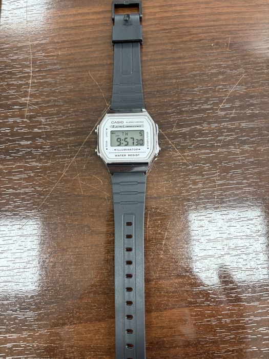 Продам часы винтажные Casio A168