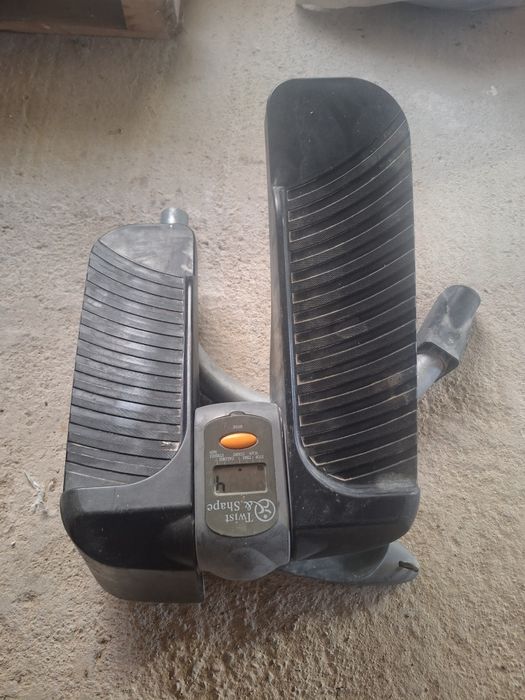 Aparat Twist and shape