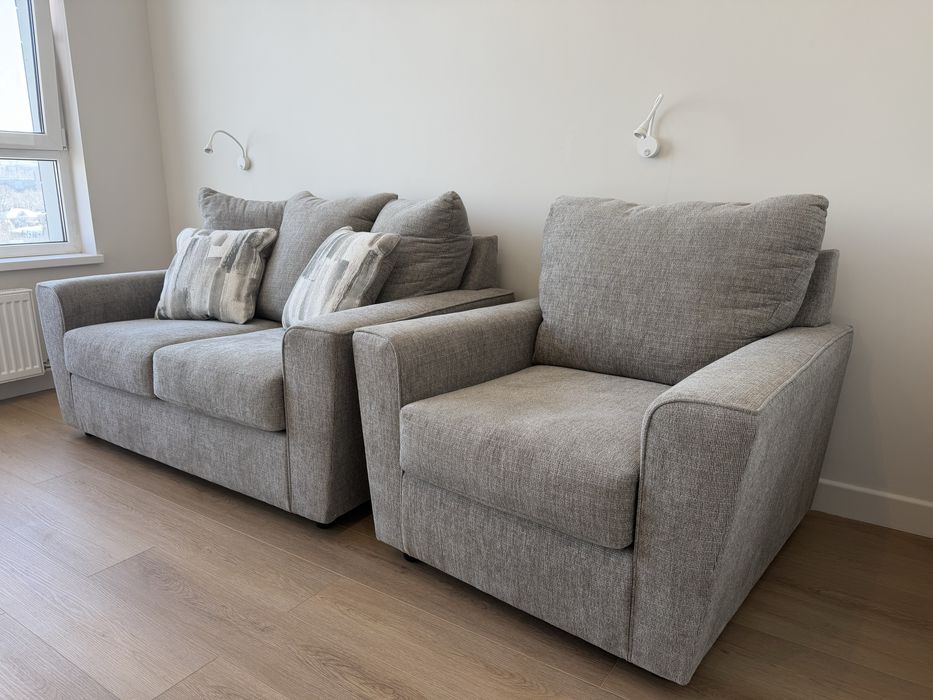 Диван с креслом от Ashley