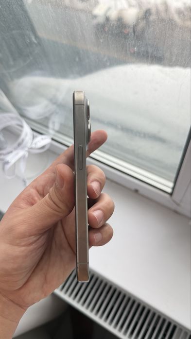 Продам iphone 15 pro 256 gb