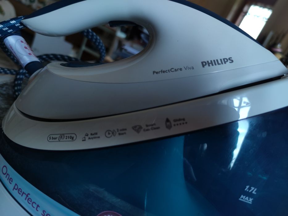 Stație de călcat Philips PerfectCare Viva – o singură utilizare, ca nouă, stare excelentă, funcție auto-curatare