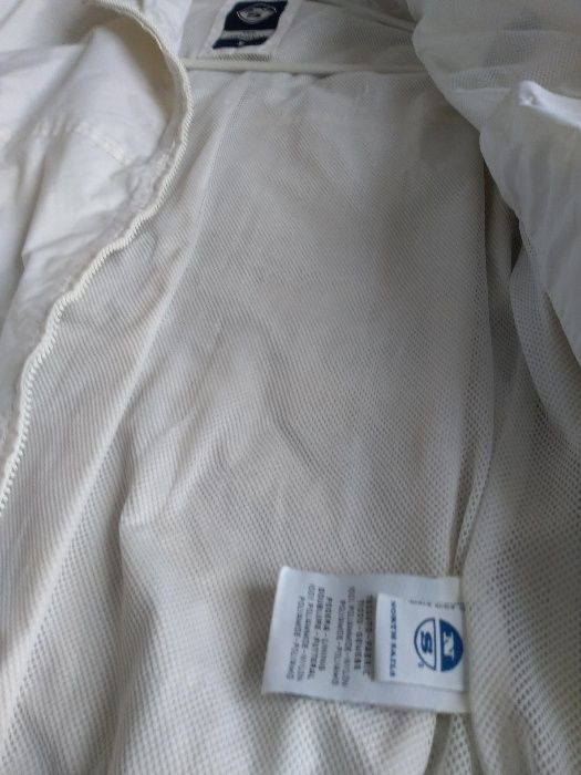 Vand geaca Fashion de calitate noua, produs de import Italia.Mar.L