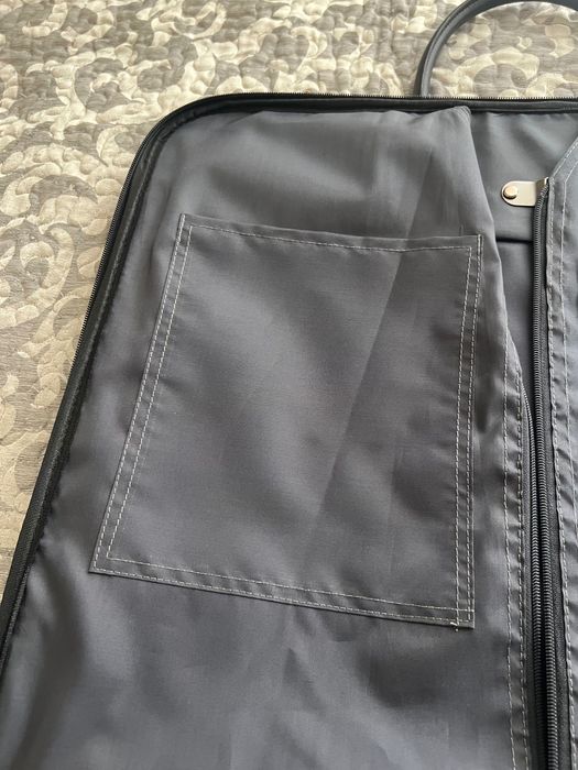 Кейс для костюма