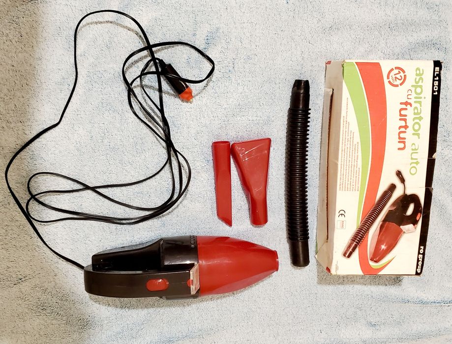 Aspirator auto cu furtun