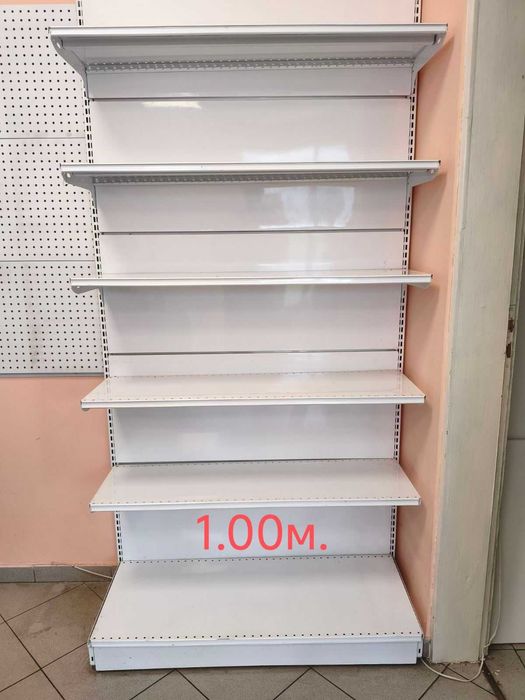 Метални стелажи за магазин