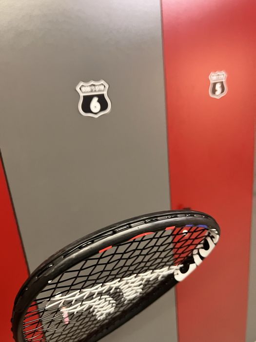 Топ ракета за скуош Tecnifibre – лека, мощна и готова за игра!
