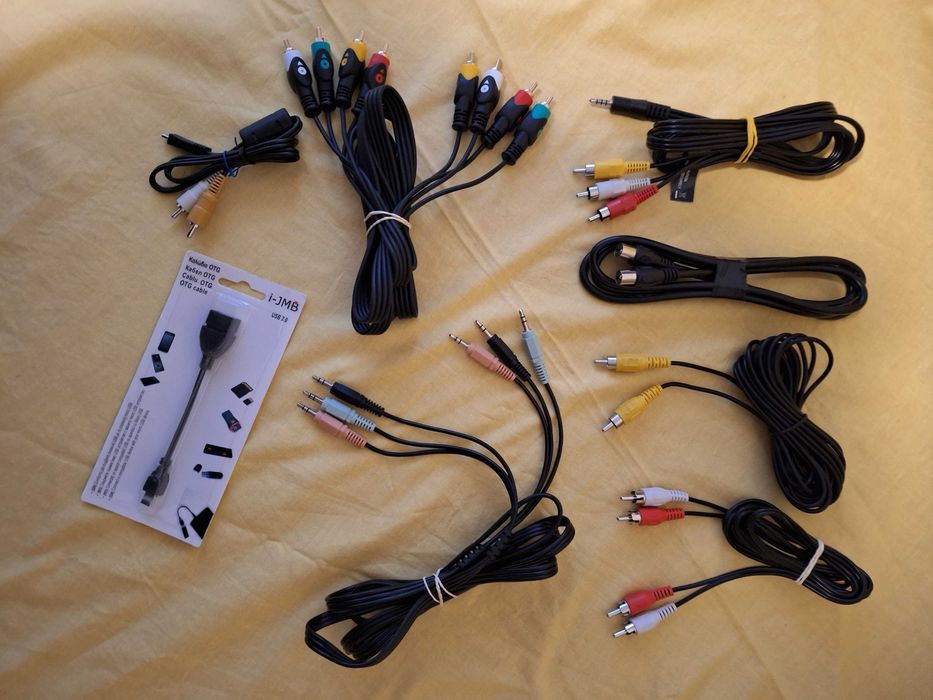 Cabluri audio - video RCA, diferite modele