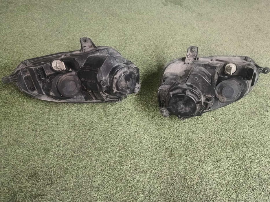 Faruri Volkswagen Golf 5