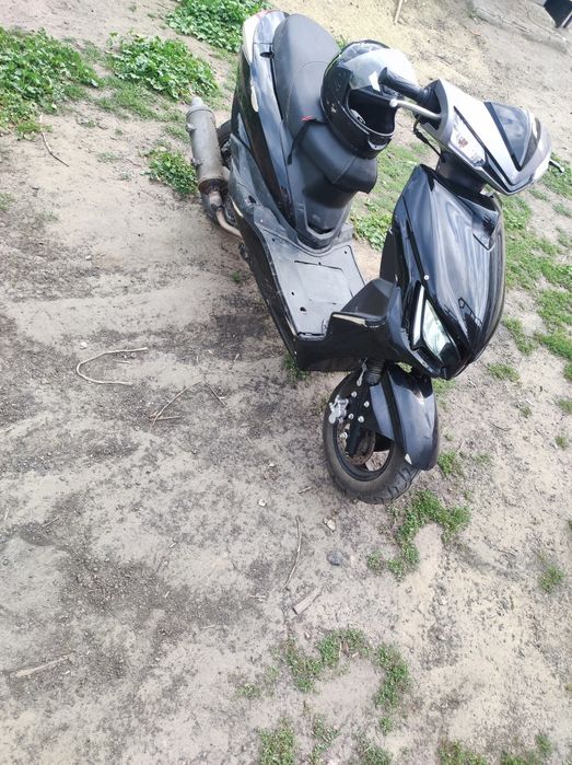 Скутер М8 150 кубов с документами
