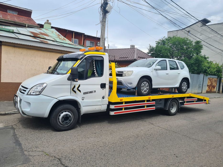 Tractari auto Transport utilaje tractor u650 dube microbuze etc