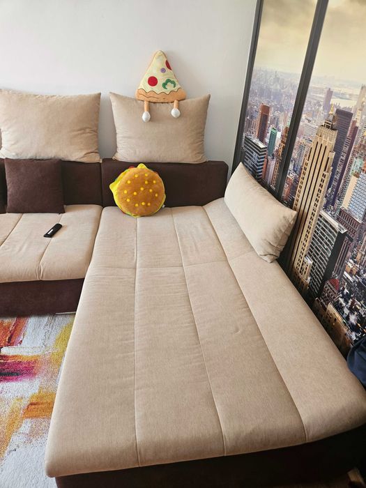 Coltar living cu otoman pe dreapta Mobexpert