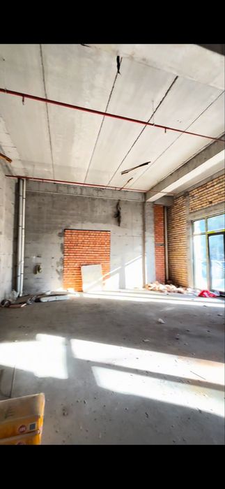 Аренда ЖК Казахстан 365 кв два этажа без ремонта за кв 29$!