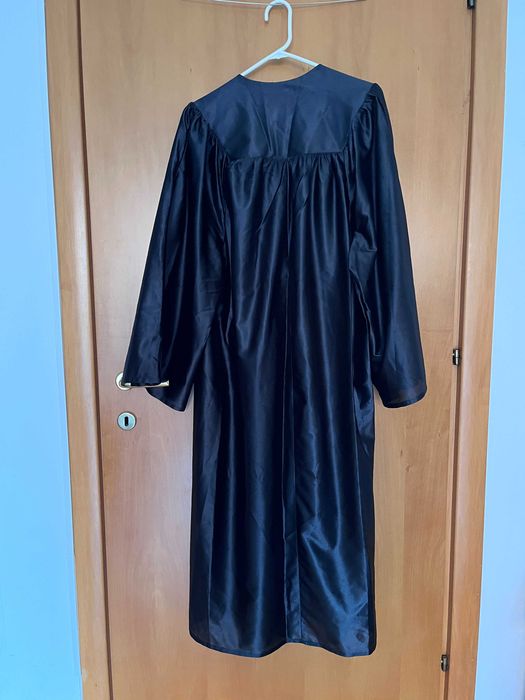 Unisex Halloween Black Graduation Gown Oak Hall – Height 125 cm length