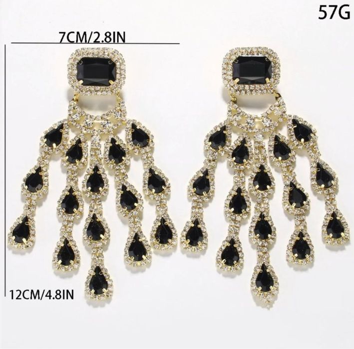 Продам серьги новые