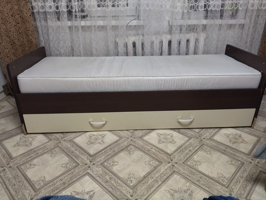 Продам детскую кровать