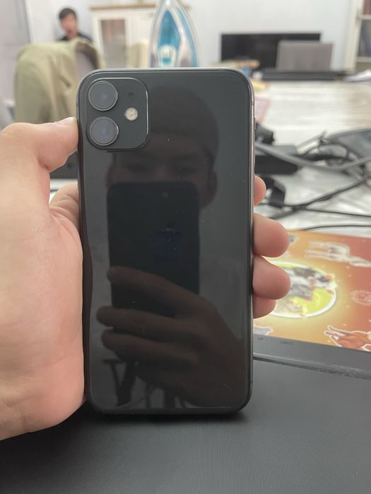 Айфон 11 128 гб.