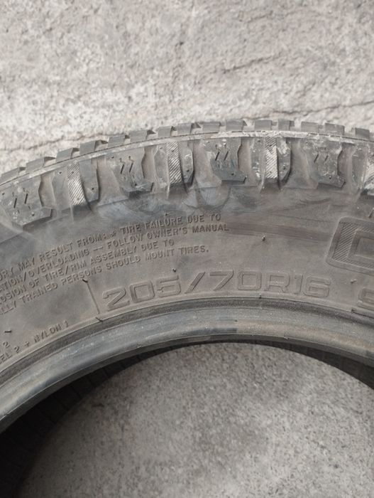 Продам резину 205/70/R16