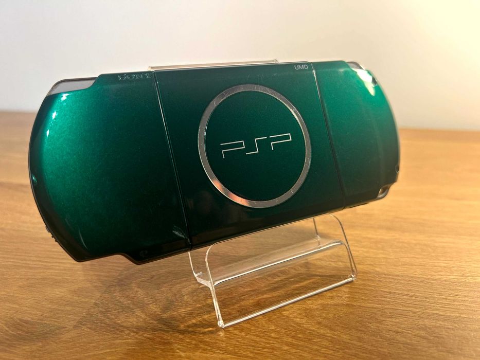 PSP 3000 Spirited Green — culoare imposibil de găsit | Japonia