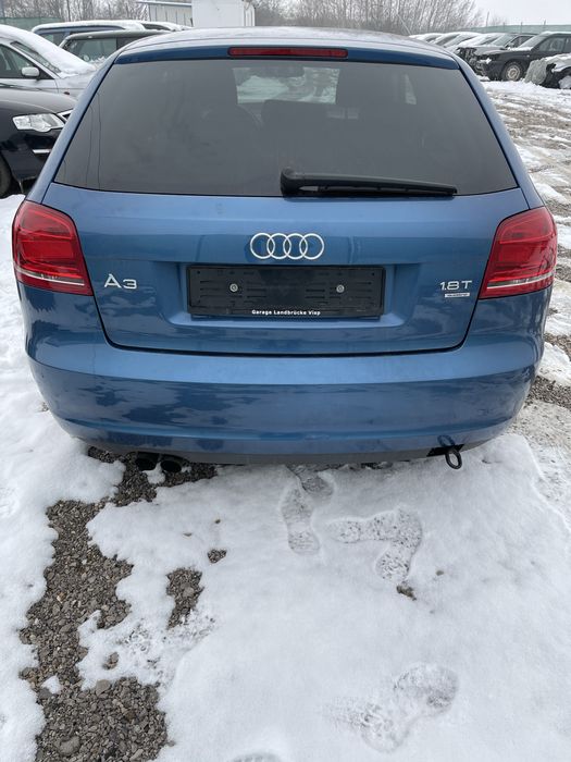 Audi A3 8P Facelift 1.8 TFSI 2009 На части