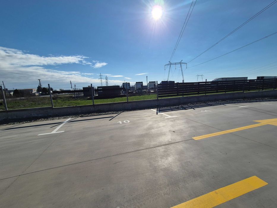 Inchiriez teren Ciorogarla parcare