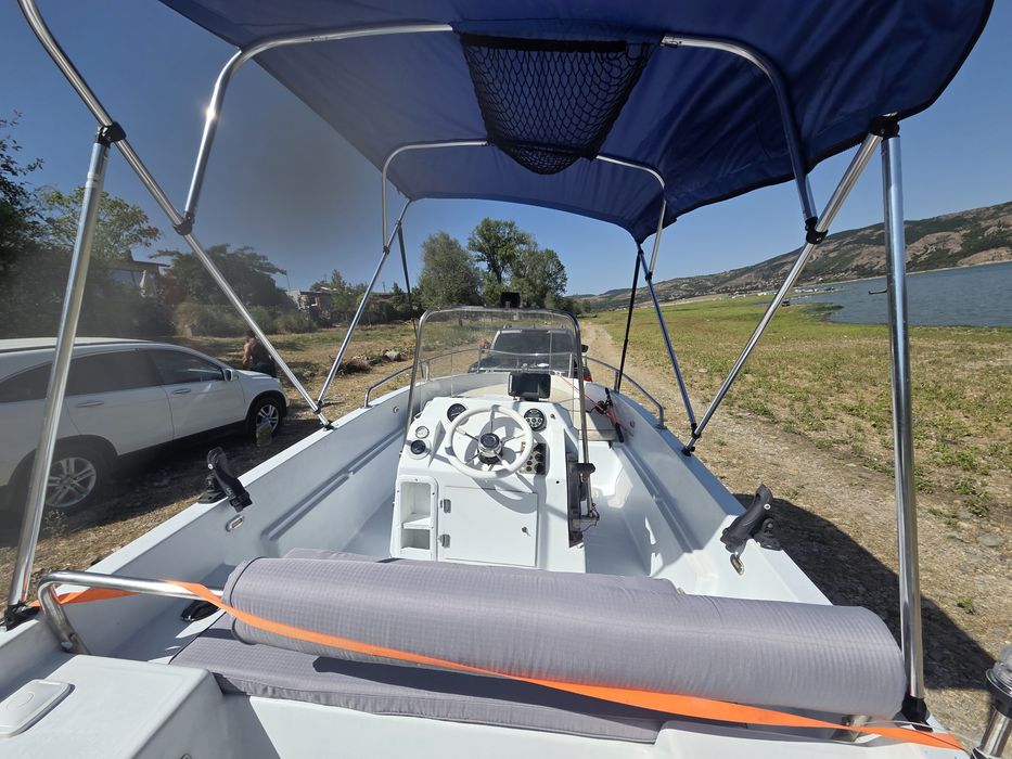 Лодка Marea Honda 40