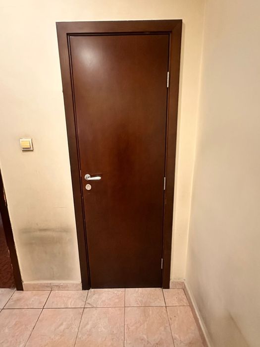 Интериорни врати