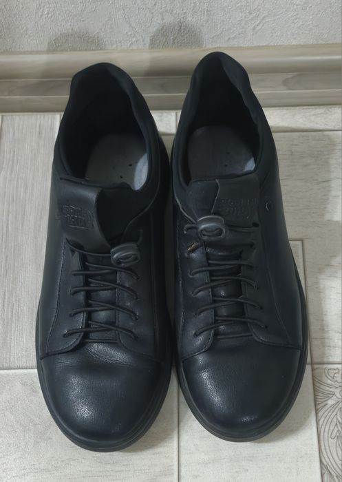 Продам туфли подростковые